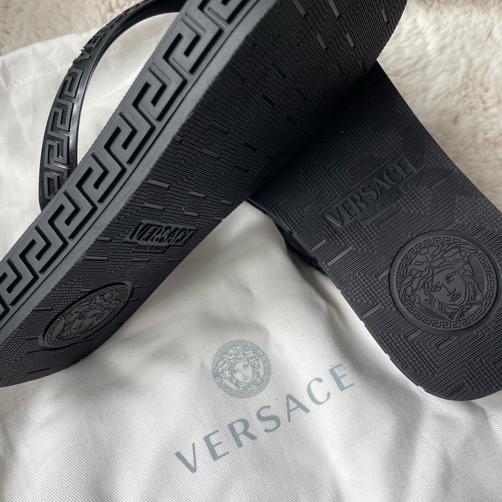Versace black flip flops summer US5 - Picture 5 of 7
